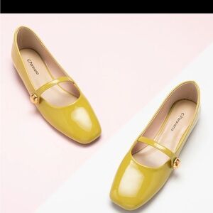 NWT C . Paravano aquamarine/ yellow flats